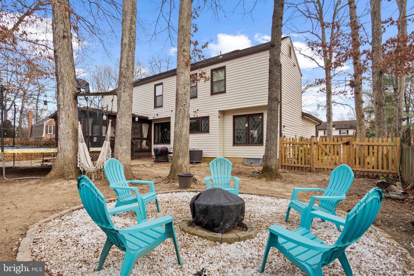 15500 LAUREL RIDGE RD, DUMFRIES, Virginia 22025, 3 Bedrooms Bedrooms, 8 Rooms Rooms,2 BathroomsBathrooms,Residential,For sale,15500 LAUREL RIDGE RD,VAPW2110866 MLS # VAPW2110866