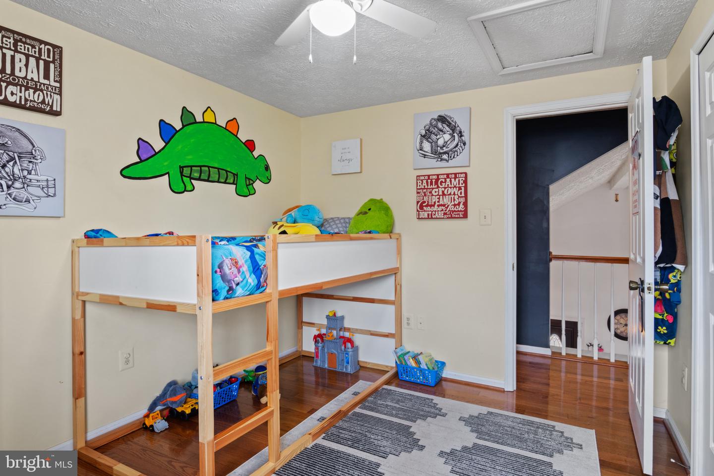 15500 LAUREL RIDGE RD, DUMFRIES, Virginia 22025, 3 Bedrooms Bedrooms, 8 Rooms Rooms,2 BathroomsBathrooms,Residential,For sale,15500 LAUREL RIDGE RD,VAPW2110866 MLS # VAPW2110866