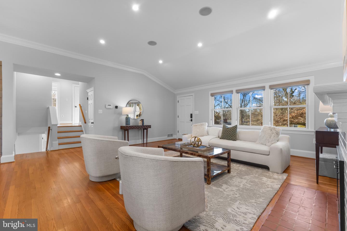 1130 CAMERON RD, ALEXANDRIA, Virginia 22308, 4 Bedrooms Bedrooms, ,3 BathroomsBathrooms,Residential,For sale,1130 CAMERON RD,VAFX2286736 MLS # VAFX2286736