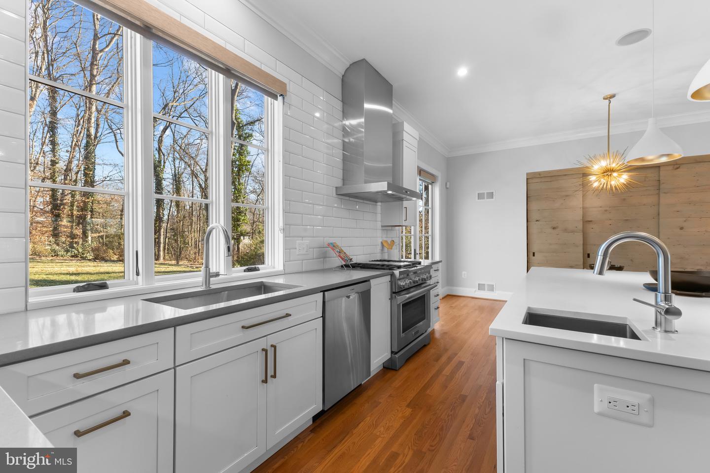 1130 CAMERON RD, ALEXANDRIA, Virginia 22308, 4 Bedrooms Bedrooms, ,3 BathroomsBathrooms,Residential,For sale,1130 CAMERON RD,VAFX2286736 MLS # VAFX2286736