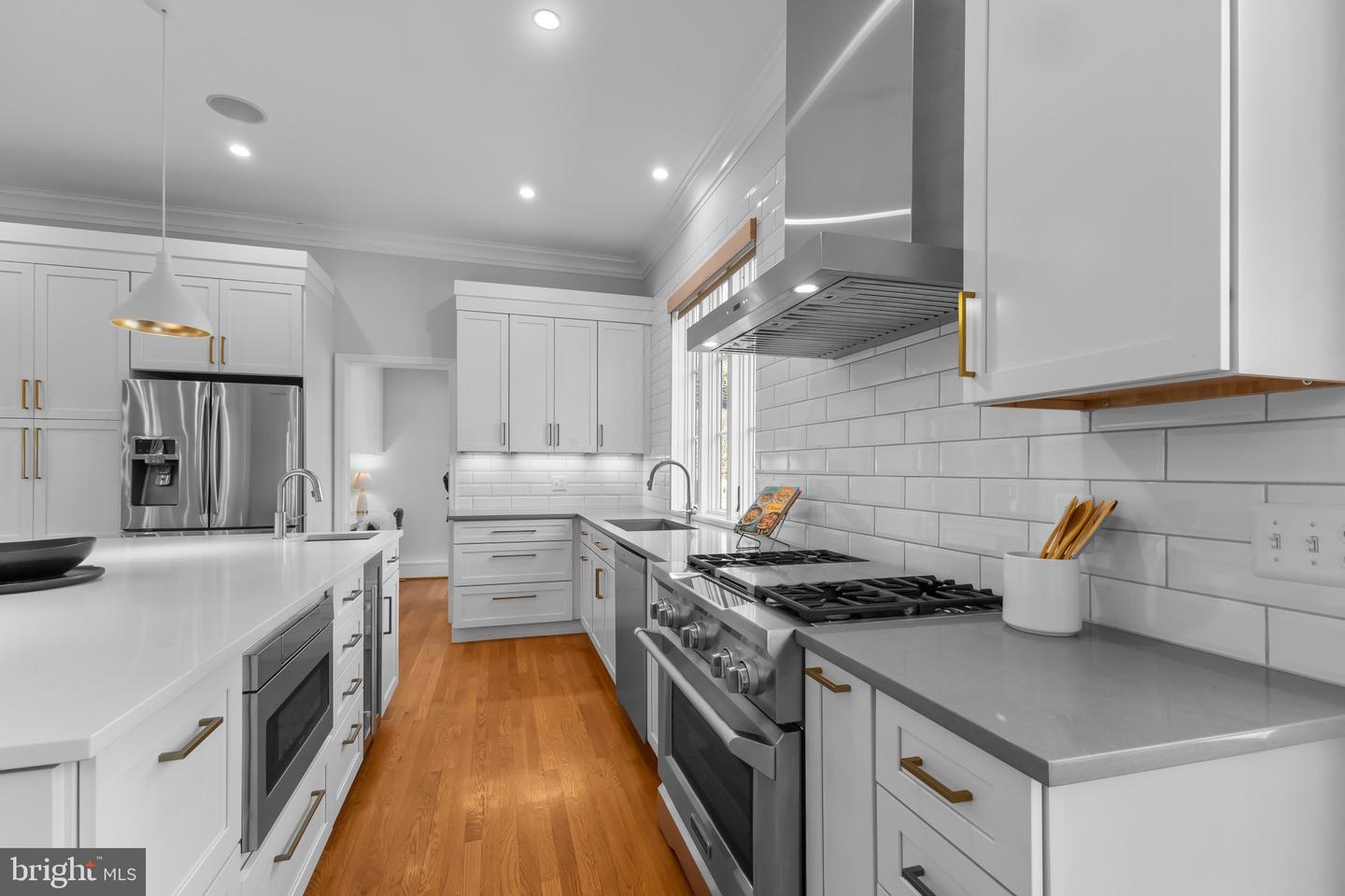 1130 CAMERON RD, ALEXANDRIA, Virginia 22308, 4 Bedrooms Bedrooms, ,3 BathroomsBathrooms,Residential,For sale,1130 CAMERON RD,VAFX2286736 MLS # VAFX2286736