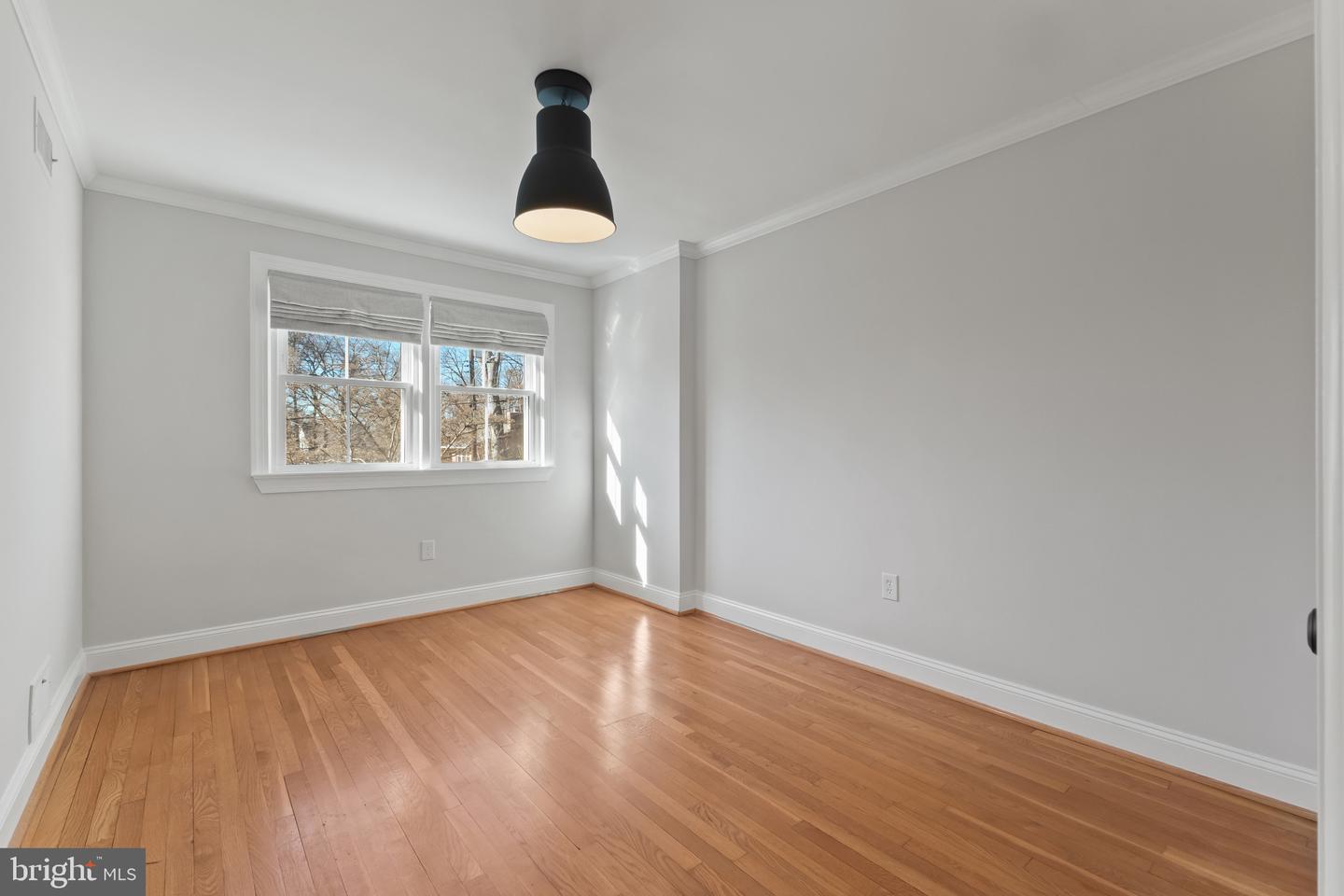 1130 CAMERON RD, ALEXANDRIA, Virginia 22308, 4 Bedrooms Bedrooms, ,3 BathroomsBathrooms,Residential,For sale,1130 CAMERON RD,VAFX2286736 MLS # VAFX2286736