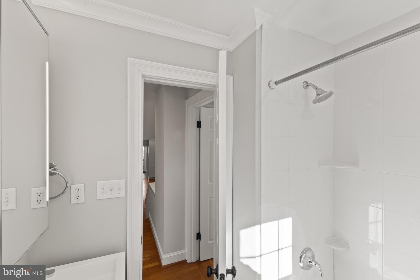 1130 CAMERON RD, ALEXANDRIA, Virginia 22308, 4 Bedrooms Bedrooms, ,3 BathroomsBathrooms,Residential,For sale,1130 CAMERON RD,VAFX2286736 MLS # VAFX2286736