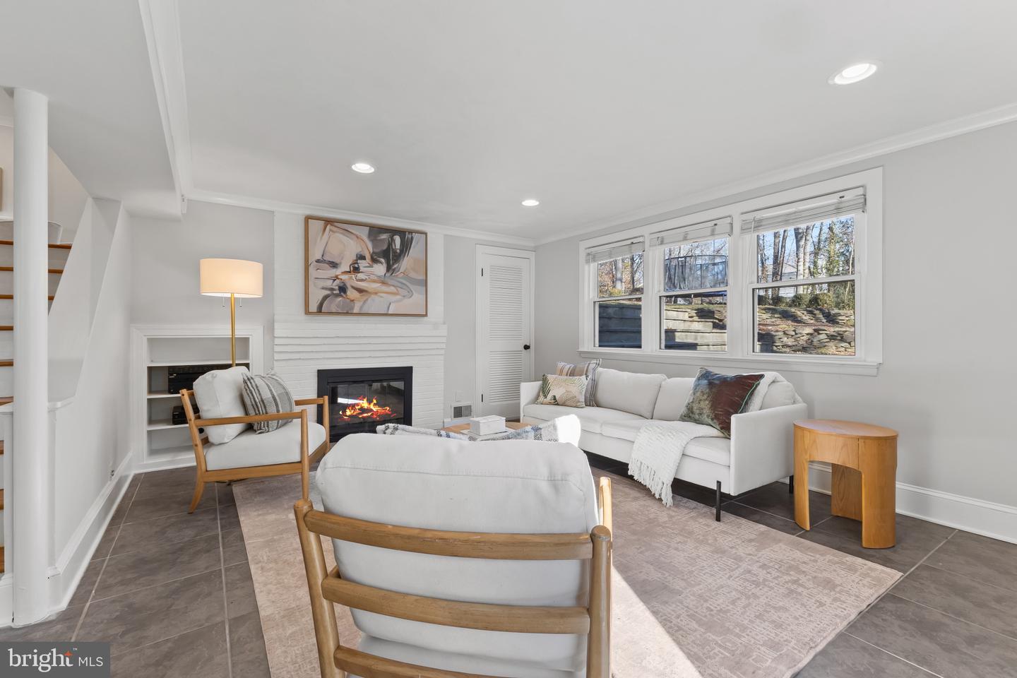 1130 CAMERON RD, ALEXANDRIA, Virginia 22308, 4 Bedrooms Bedrooms, ,3 BathroomsBathrooms,Residential,For sale,1130 CAMERON RD,VAFX2286736 MLS # VAFX2286736