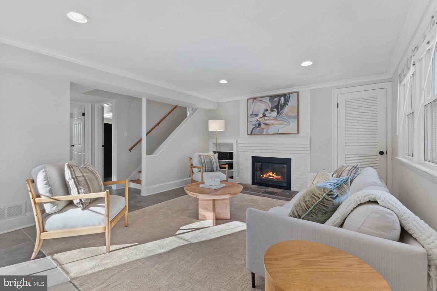 1130 CAMERON RD, ALEXANDRIA, Virginia 22308, 4 Bedrooms Bedrooms, ,3 BathroomsBathrooms,Residential,For sale,1130 CAMERON RD,VAFX2286736 MLS # VAFX2286736