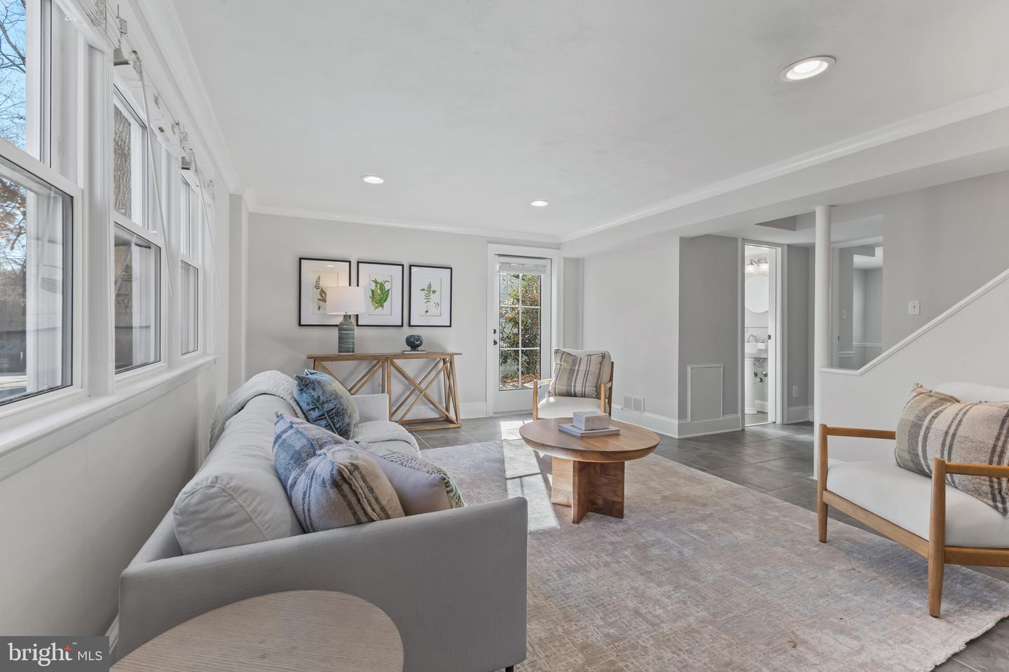 1130 CAMERON RD, ALEXANDRIA, Virginia 22308, 4 Bedrooms Bedrooms, ,3 BathroomsBathrooms,Residential,For sale,1130 CAMERON RD,VAFX2286736 MLS # VAFX2286736