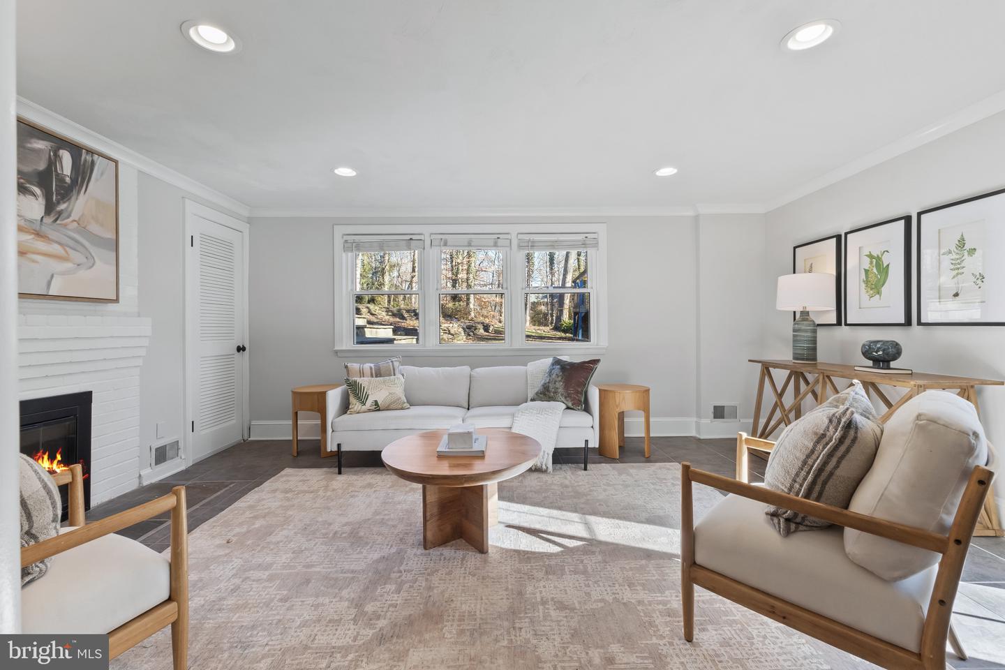 1130 CAMERON RD, ALEXANDRIA, Virginia 22308, 4 Bedrooms Bedrooms, ,3 BathroomsBathrooms,Residential,For sale,1130 CAMERON RD,VAFX2286736 MLS # VAFX2286736