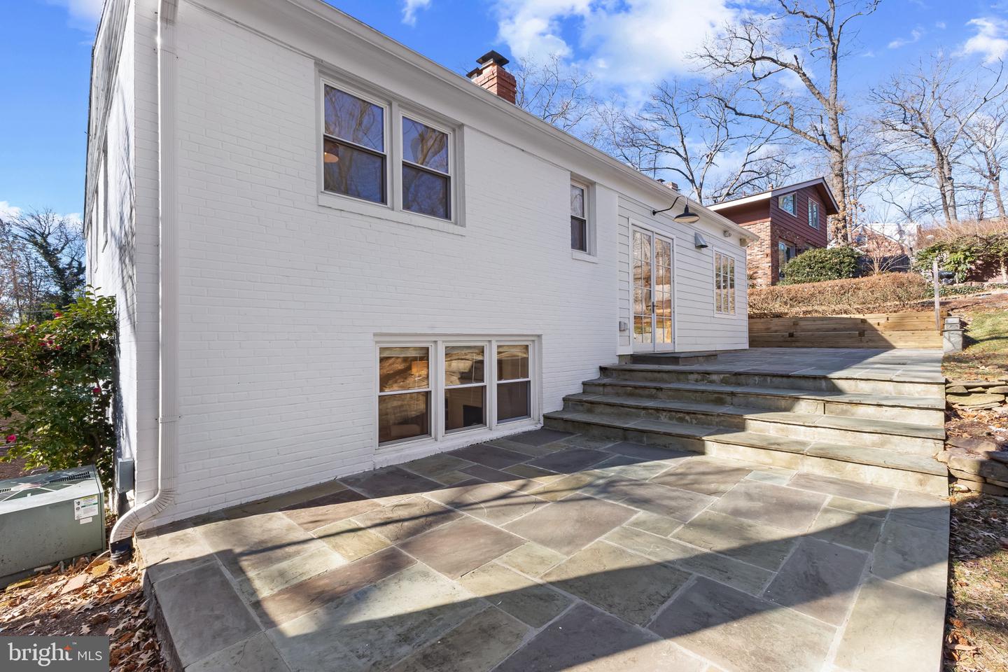 1130 CAMERON RD, ALEXANDRIA, Virginia 22308, 4 Bedrooms Bedrooms, ,3 BathroomsBathrooms,Residential,For sale,1130 CAMERON RD,VAFX2286736 MLS # VAFX2286736