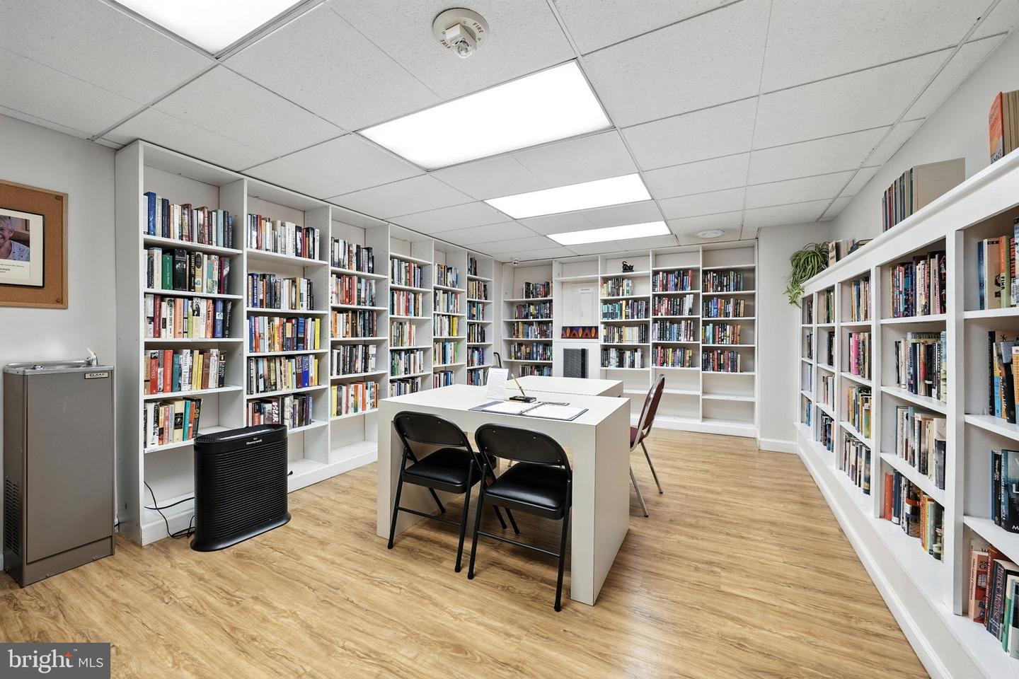 3001 VEAZEY TER NW #726, WASHINGTON, District Of Columbia 20008, 2 Bedrooms Bedrooms, ,2 BathroomsBathrooms,Residential,For sale,3001 VEAZEY TER NW #726,DCDC2242308 MLS # DCDC2242308