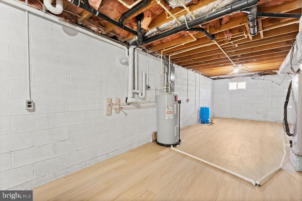 8140 COURTHOUSE RD, SPOTSYLVANIA, Virginia 22551, 4 Bedrooms Bedrooms, ,2 BathroomsBathrooms,Residential,For sale,8140 COURTHOUSE RD,VASP2038768 MLS # VASP2038768