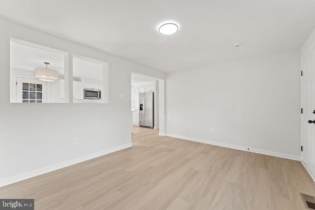 8437 PAMUNKEY RD, SPOTSYLVANIA, Virginia 22551, 3 Bedrooms Bedrooms, ,1 BathroomBathrooms,Residential,For sale,8437 PAMUNKEY RD,VASP2038770 MLS # VASP2038770