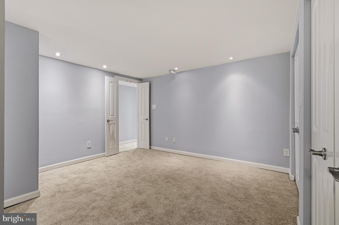 2117 S ST NW, WASHINGTON, District Of Columbia 20008, 2 Bedrooms Bedrooms, ,2 BathroomsBathrooms,Residential,For sale,2117 S ST NW,DCDC2242362 MLS # DCDC2242362 2117 S ST NW, WASHINGTON, District Of Columbia 20008, 2 Bedrooms Bedrooms, ,2 BathroomsBathrooms,Residential,For sale,2117 S ST NW,DCDC2242362 MLS # DCDC2242362