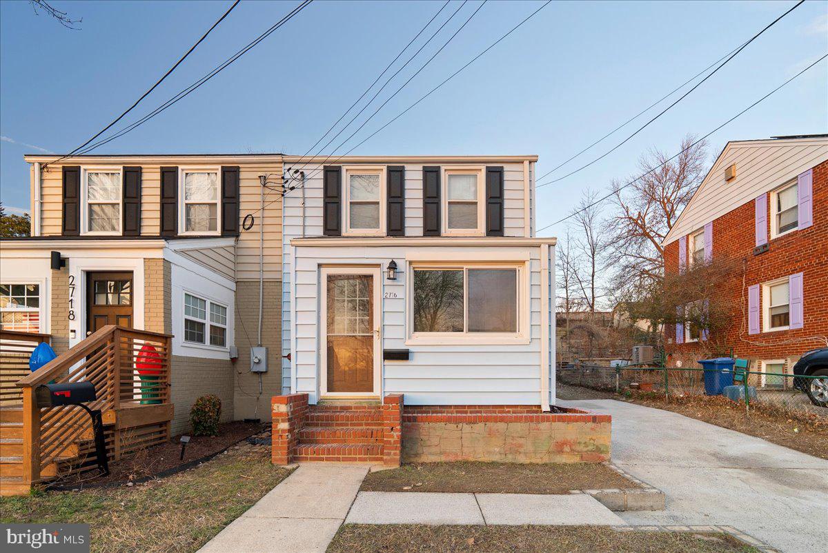 2716 JEFFERSON DR, ALEXANDRIA, Virginia 22303, 2 Bedrooms Bedrooms, 3 Rooms Rooms,1 BathroomBathrooms,Residential,For sale,2716 JEFFERSON DR,VAFX2287030 MLS # VAFX2287030