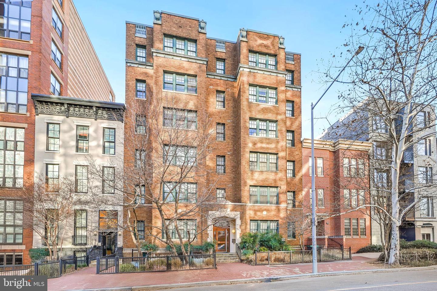 1124 10TH ST NW #4B, WASHINGTON, District Of Columbia 20001, 2 Bedrooms Bedrooms, ,2 BathroomsBathrooms,Residential,For sale,1124 10TH ST NW #4B,DCDC2242824 MLS # DCDC2242824 1124 10TH ST NW #4B, WASHINGTON, District Of Columbia 20001, 2 Bedrooms Bedrooms, ,2 BathroomsBathrooms,Residential,For sale,1124 10TH ST NW #4B,DCDC2242824 MLS # DCDC2242824