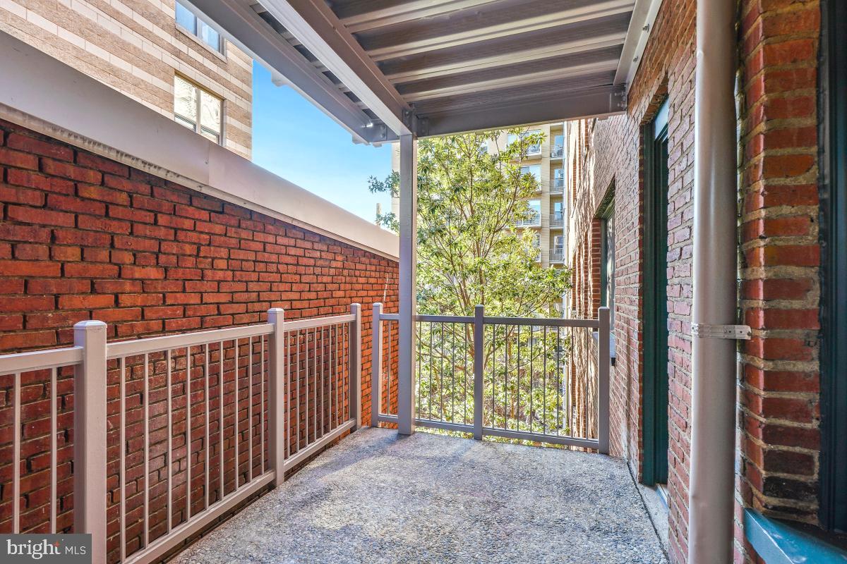 1124 10TH ST NW #4B, WASHINGTON, District Of Columbia 20001, 2 Bedrooms Bedrooms, ,2 BathroomsBathrooms,Residential,For sale,1124 10TH ST NW #4B,DCDC2242824 MLS # DCDC2242824 1124 10TH ST NW #4B, WASHINGTON, District Of Columbia 20001, 2 Bedrooms Bedrooms, ,2 BathroomsBathrooms,Residential,For sale,1124 10TH ST NW #4B,DCDC2242824 MLS # DCDC2242824