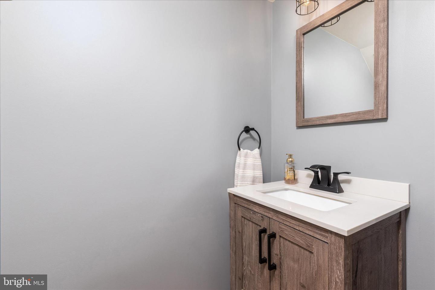 15246 ROSEMONT MANOR DR, HAYMARKET, Virginia 20169, 2 Bedrooms Bedrooms, ,2 BathroomsBathrooms,Residential,For sale,15246 ROSEMONT MANOR DR,VAPW2111048 MLS # VAPW2111048