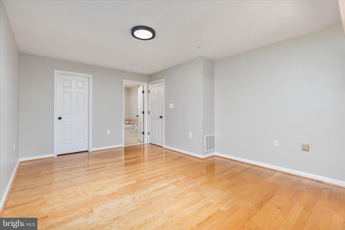 15246 ROSEMONT MANOR DR, HAYMARKET, Virginia 20169, 2 Bedrooms Bedrooms, ,2 BathroomsBathrooms,Residential,For sale,15246 ROSEMONT MANOR DR,VAPW2111048 MLS # VAPW2111048