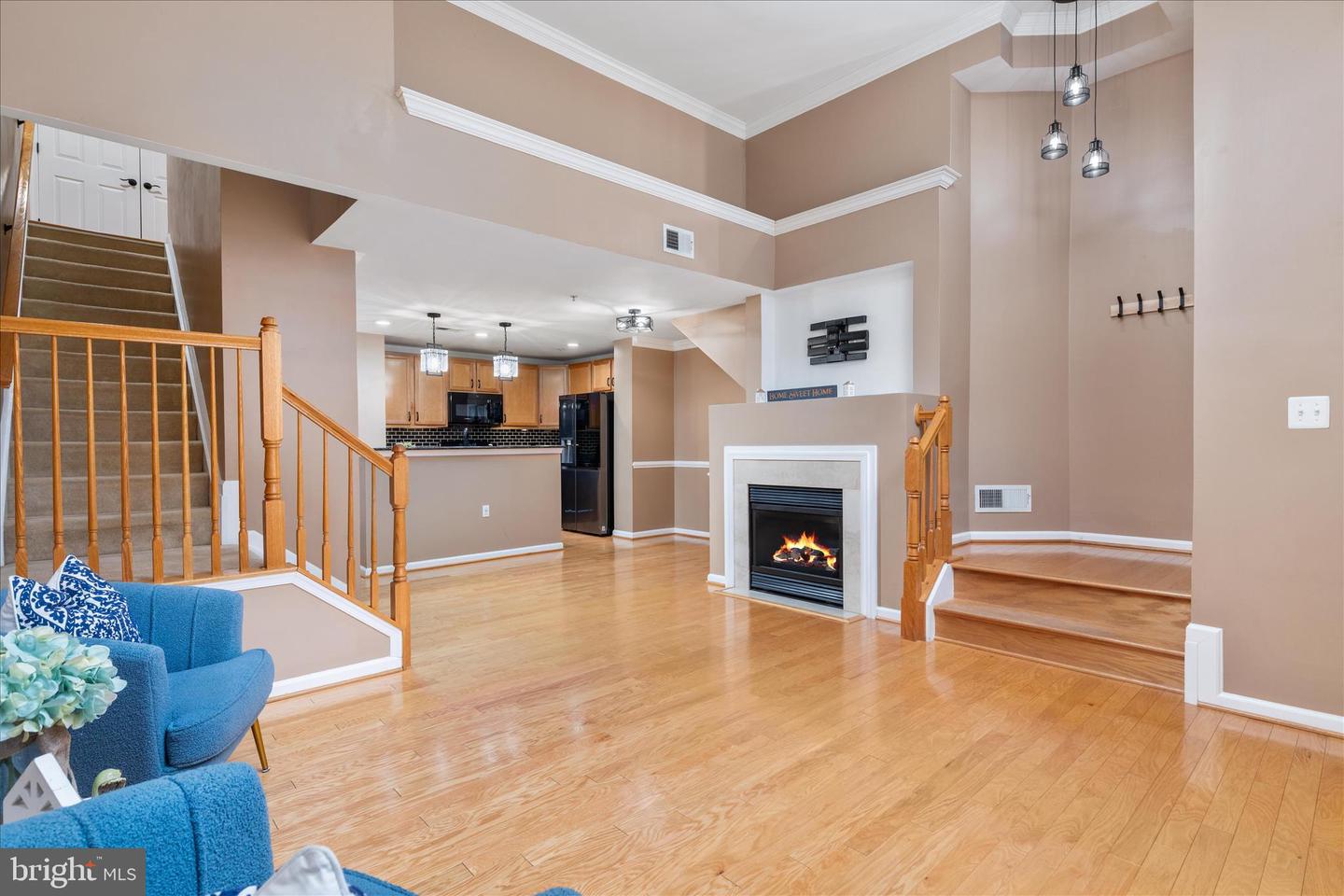 15246 ROSEMONT MANOR DR, HAYMARKET, Virginia 20169, 2 Bedrooms Bedrooms, ,2 BathroomsBathrooms,Residential,For sale,15246 ROSEMONT MANOR DR,VAPW2111048 MLS # VAPW2111048