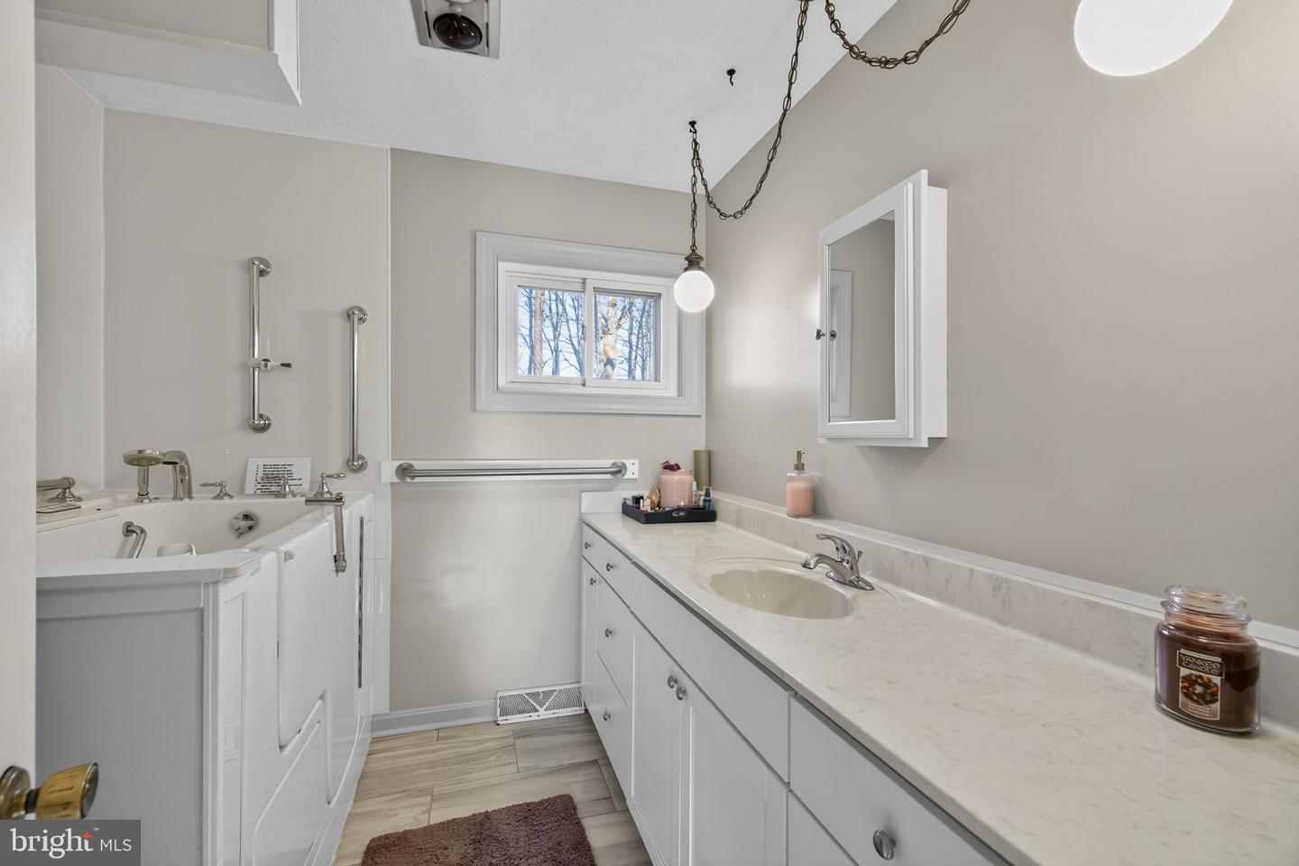 4500 WINERY LN, BARBOURSVILLE, Virginia 22923, 3 Bedrooms Bedrooms, ,3 BathroomsBathrooms,Residential,For sale,4500 WINERY LN,VAAB2001152 MLS # VAAB2001152