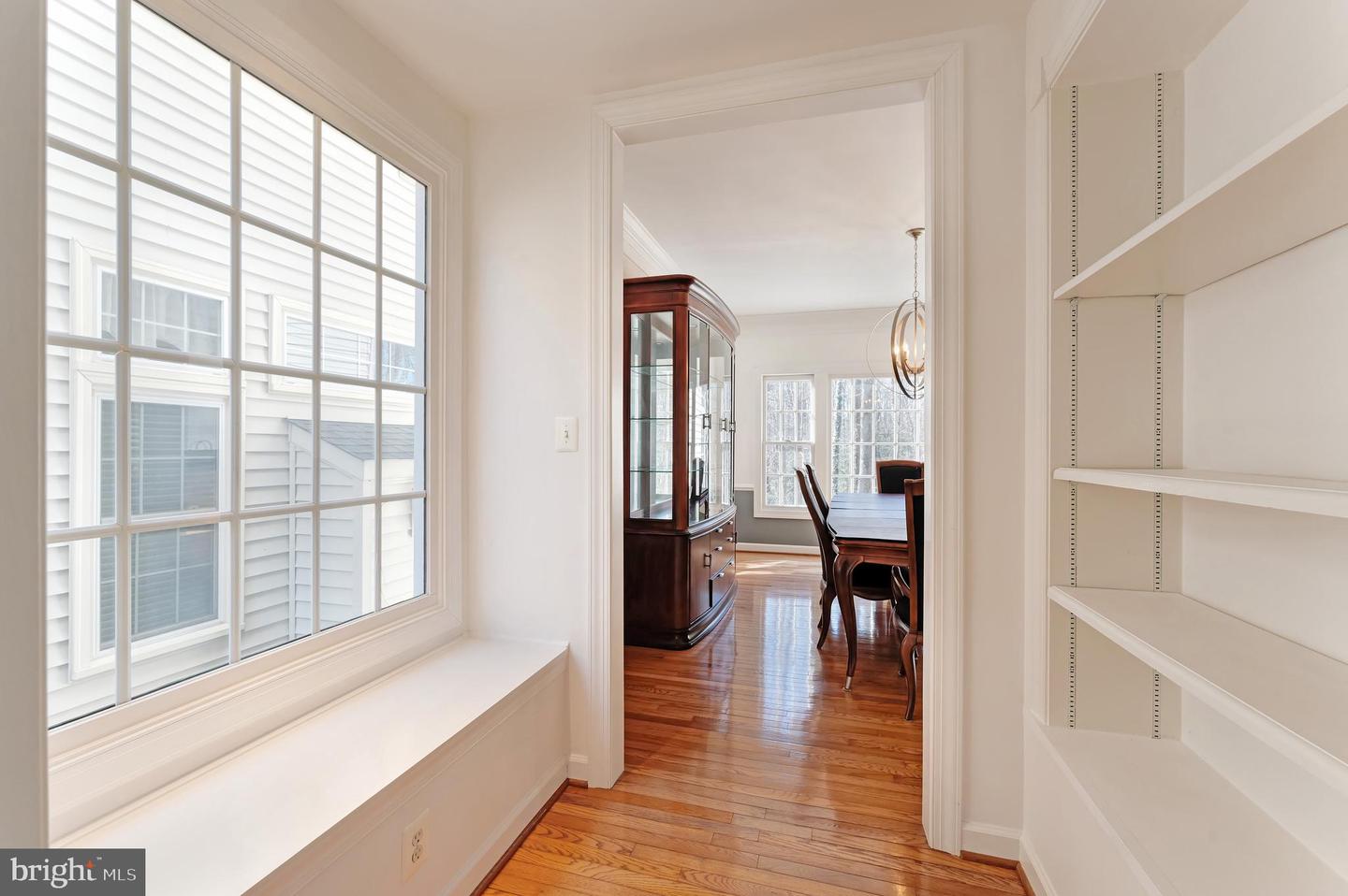 7708 STONE WHEAT CT, ALEXANDRIA, Virginia 22315, 5 Bedrooms Bedrooms, ,3 BathroomsBathrooms,Residential,For sale,7708 STONE WHEAT CT,VAFX2287120 MLS # VAFX2287120