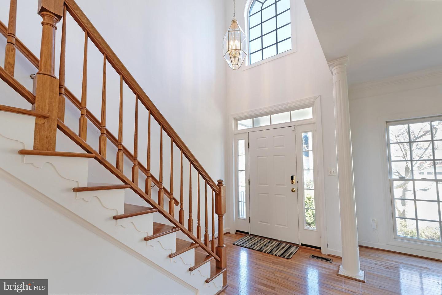 7708 STONE WHEAT CT, ALEXANDRIA, Virginia 22315, 5 Bedrooms Bedrooms, ,3 BathroomsBathrooms,Residential,For sale,7708 STONE WHEAT CT,VAFX2287120 MLS # VAFX2287120