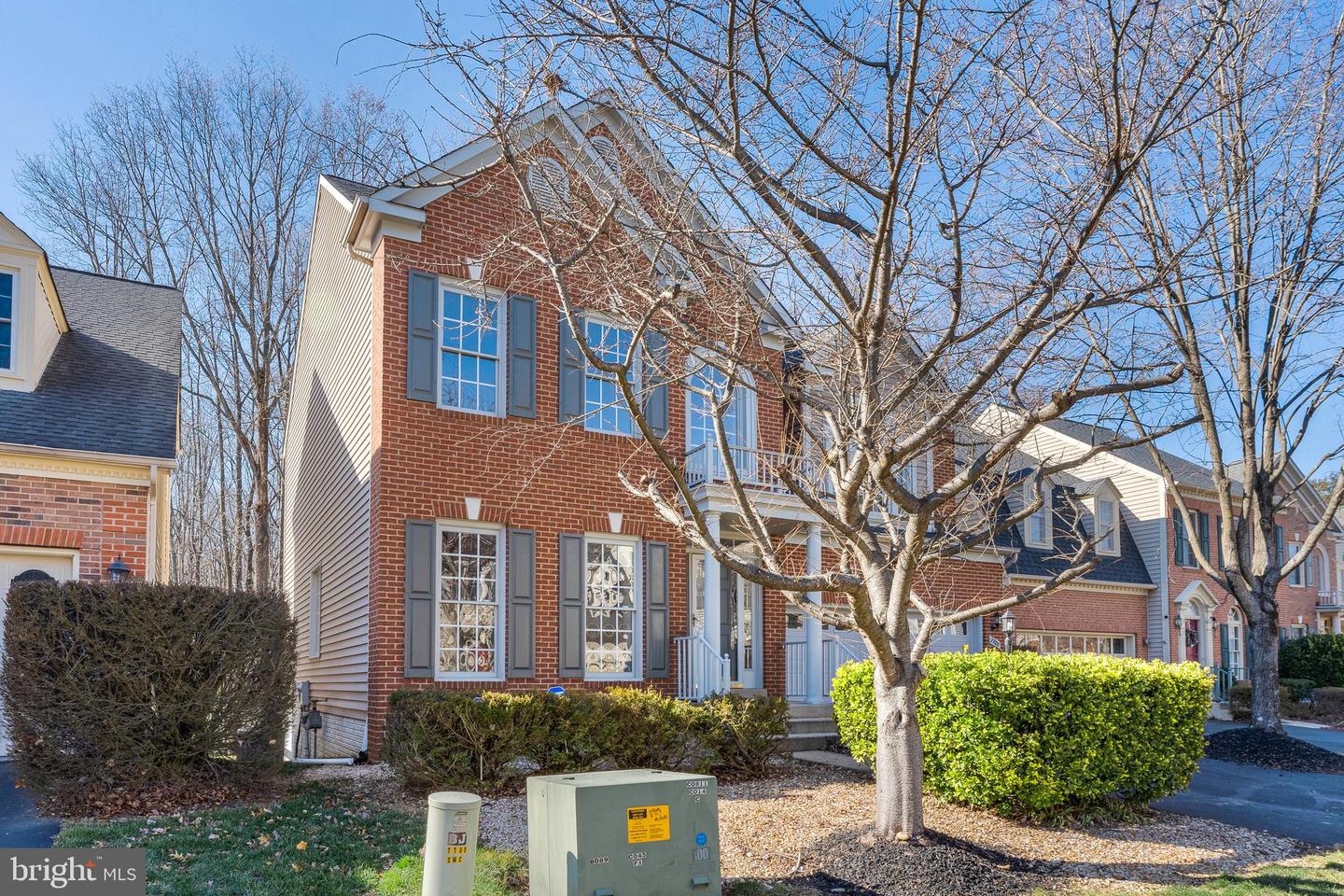 7708 STONE WHEAT CT, ALEXANDRIA, Virginia 22315, 5 Bedrooms Bedrooms, ,3 BathroomsBathrooms,Residential,For sale,7708 STONE WHEAT CT,VAFX2287120 MLS # VAFX2287120