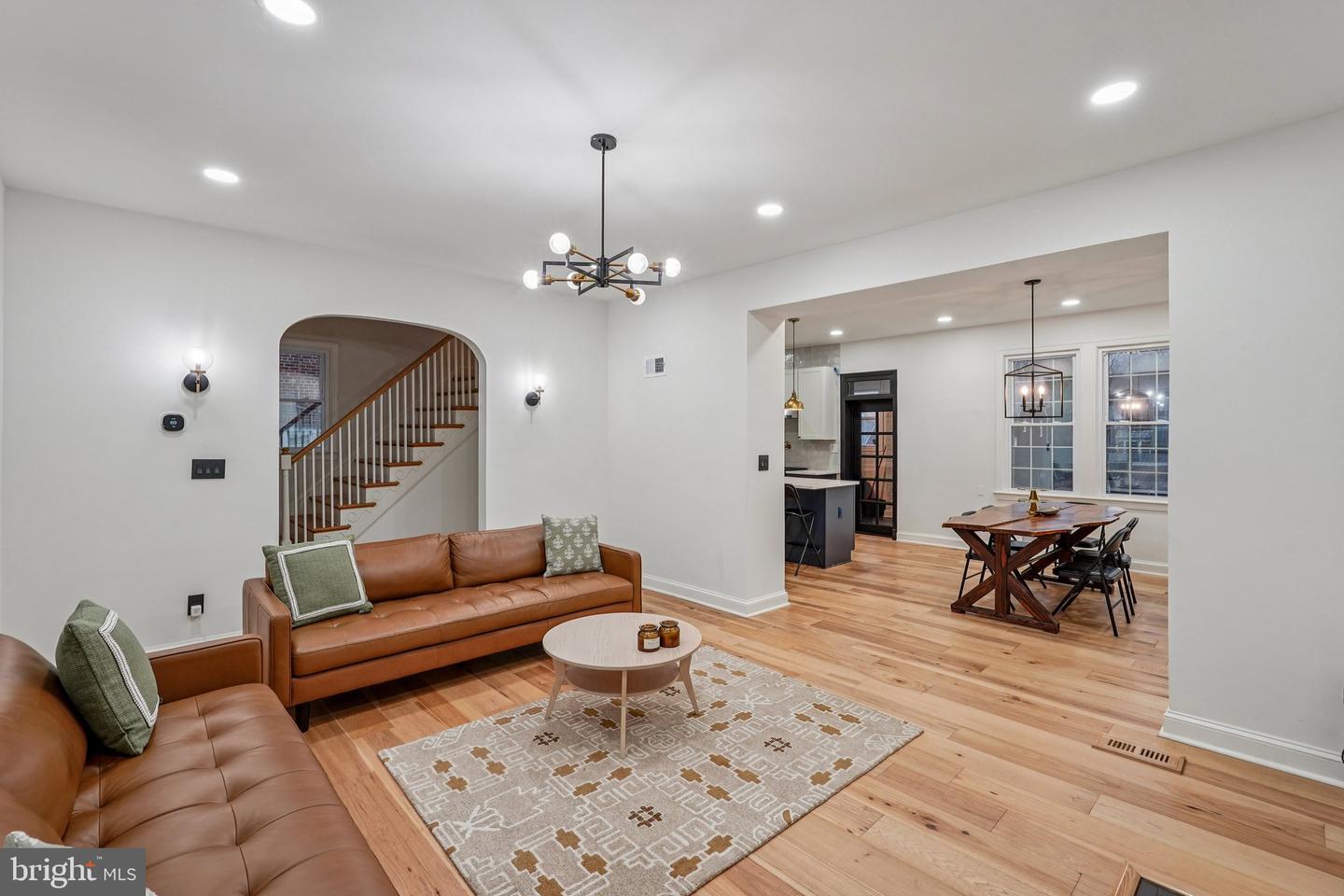 3422 PENNSYLVANIA AVE SE, WASHINGTON, District Of Columbia 20020, 5 Bedrooms Bedrooms, ,2 BathroomsBathrooms,Residential,For sale,3422 PENNSYLVANIA AVE SE,DCDC2242896 MLS # DCDC2242896