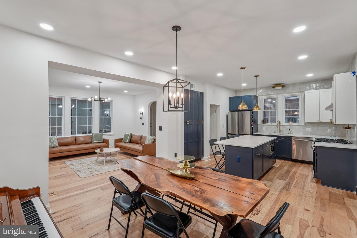 3422 PENNSYLVANIA AVE SE, WASHINGTON, District Of Columbia 20020, 5 Bedrooms Bedrooms, ,2 BathroomsBathrooms,Residential,For sale,3422 PENNSYLVANIA AVE SE,DCDC2242896 MLS # DCDC2242896