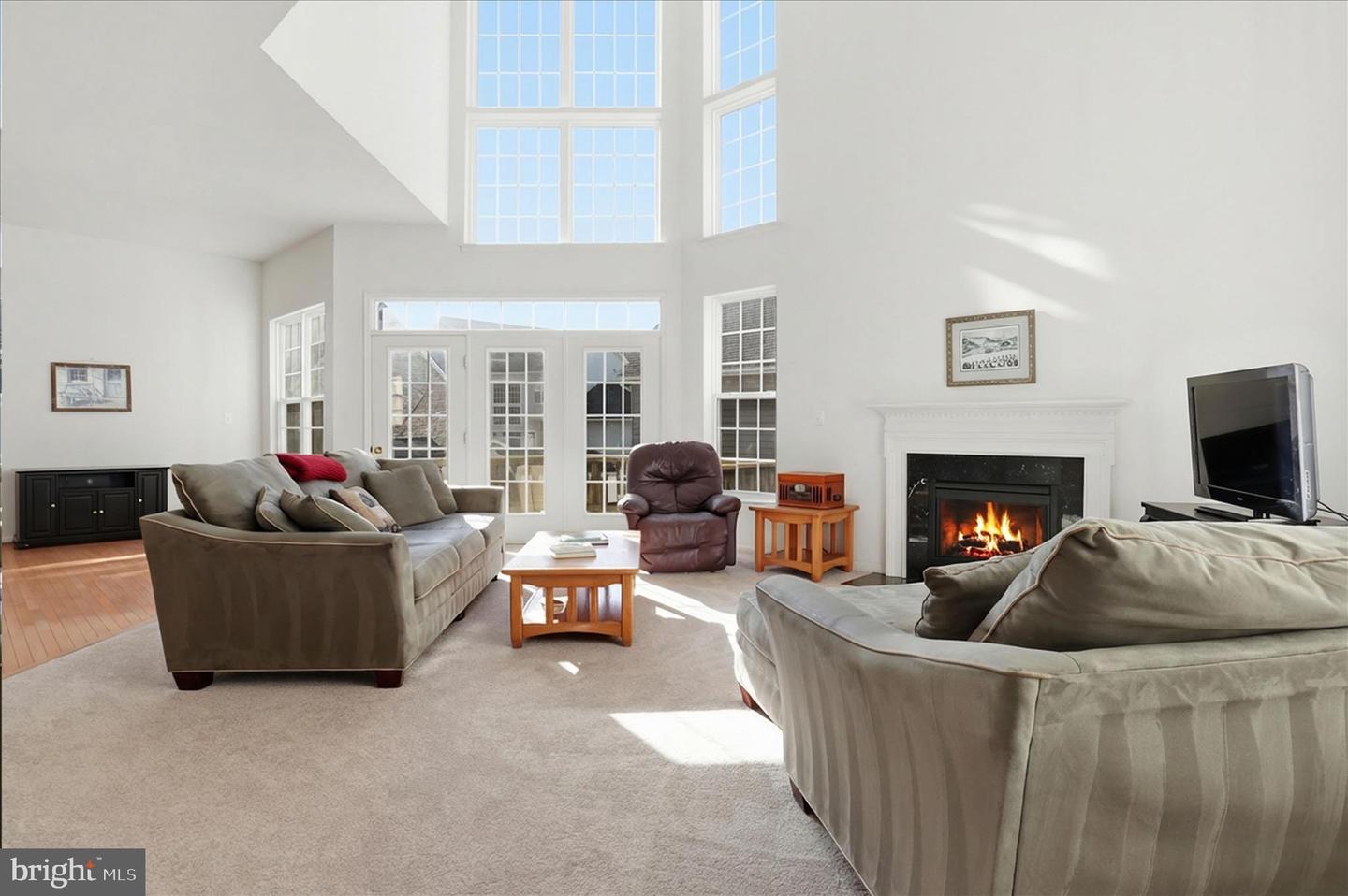 17447 LETHRIDGE CIR, ROUND HILL, Virginia 20141, 4 Bedrooms Bedrooms, ,2 BathroomsBathrooms,Residential,For sale,17447 LETHRIDGE CIR,VALO2114456 MLS # VALO2114456