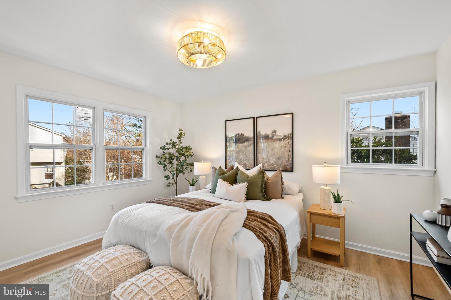 7936 SAINT DENNIS DR, SPRINGFIELD, Virginia 22153, 5 Bedrooms Bedrooms, ,3 BathroomsBathrooms,Residential,For sale,7936 SAINT DENNIS DR,VAFX2287232 MLS # VAFX2287232