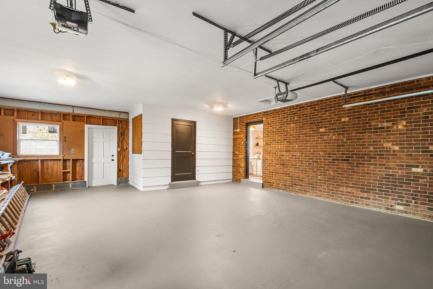 7936 SAINT DENNIS DR, SPRINGFIELD, Virginia 22153, 5 Bedrooms Bedrooms, ,3 BathroomsBathrooms,Residential,For sale,7936 SAINT DENNIS DR,VAFX2287232 MLS # VAFX2287232