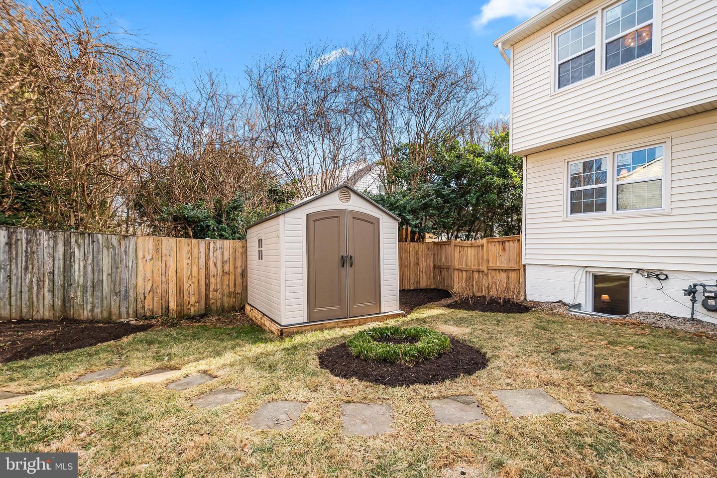 7936 SAINT DENNIS DR, SPRINGFIELD, Virginia 22153, 5 Bedrooms Bedrooms, ,3 BathroomsBathrooms,Residential,For sale,7936 SAINT DENNIS DR,VAFX2287232 MLS # VAFX2287232