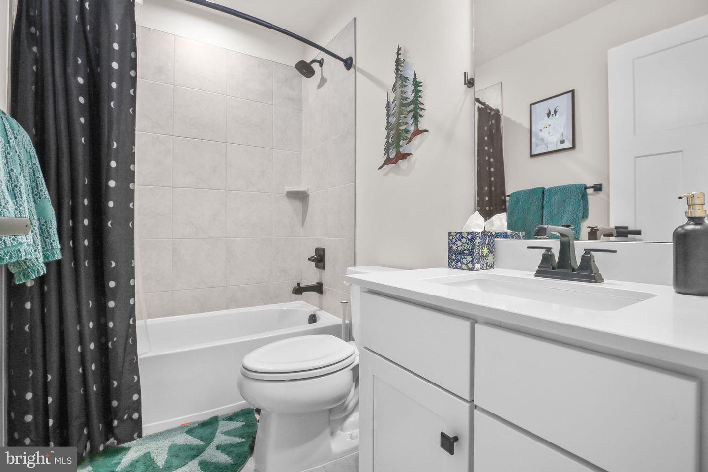 2052 TRACK CIR, FREDERICKSBURG, Virginia 22401, 3 Bedrooms Bedrooms, ,2 BathroomsBathrooms,Residential,For sale,2052 TRACK CIR,VAFB2009564 MLS # VAFB2009564