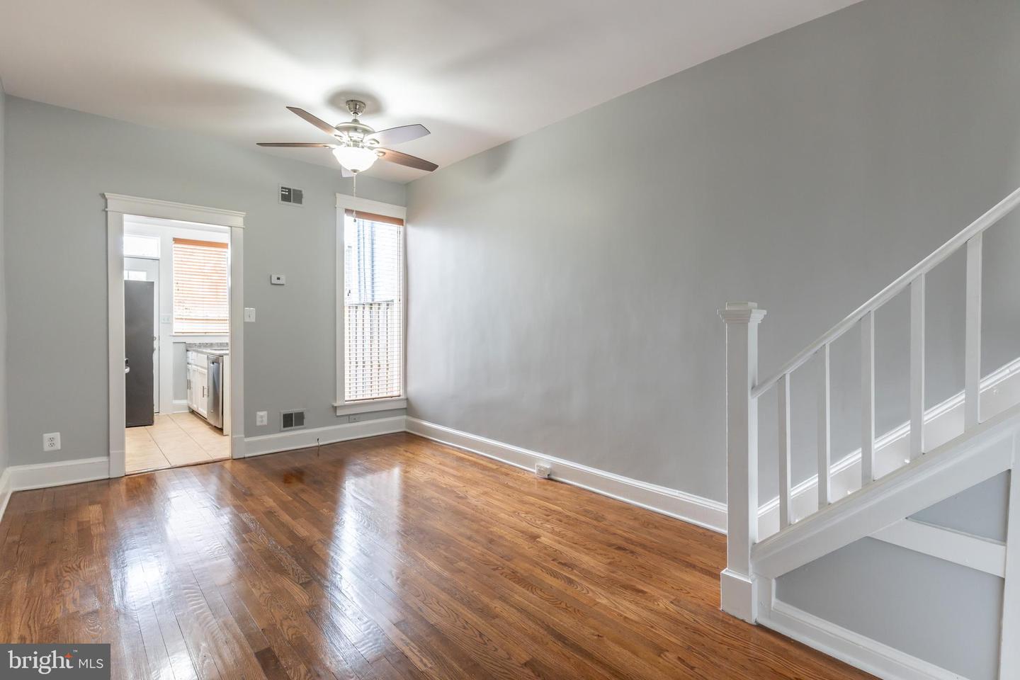 511 N COLUMBUS ST, ALEXANDRIA, Virginia 22314, 2 Bedrooms Bedrooms, ,1 BathroomBathrooms,Residential,For sale,511 N COLUMBUS ST,VAAX2053472 MLS # VAAX2053472