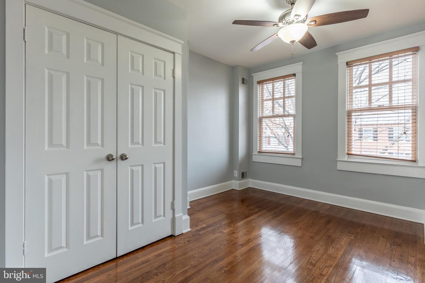 511 N COLUMBUS ST, ALEXANDRIA, Virginia 22314, 2 Bedrooms Bedrooms, ,1 BathroomBathrooms,Residential,For sale,511 N COLUMBUS ST,VAAX2053472 MLS # VAAX2053472