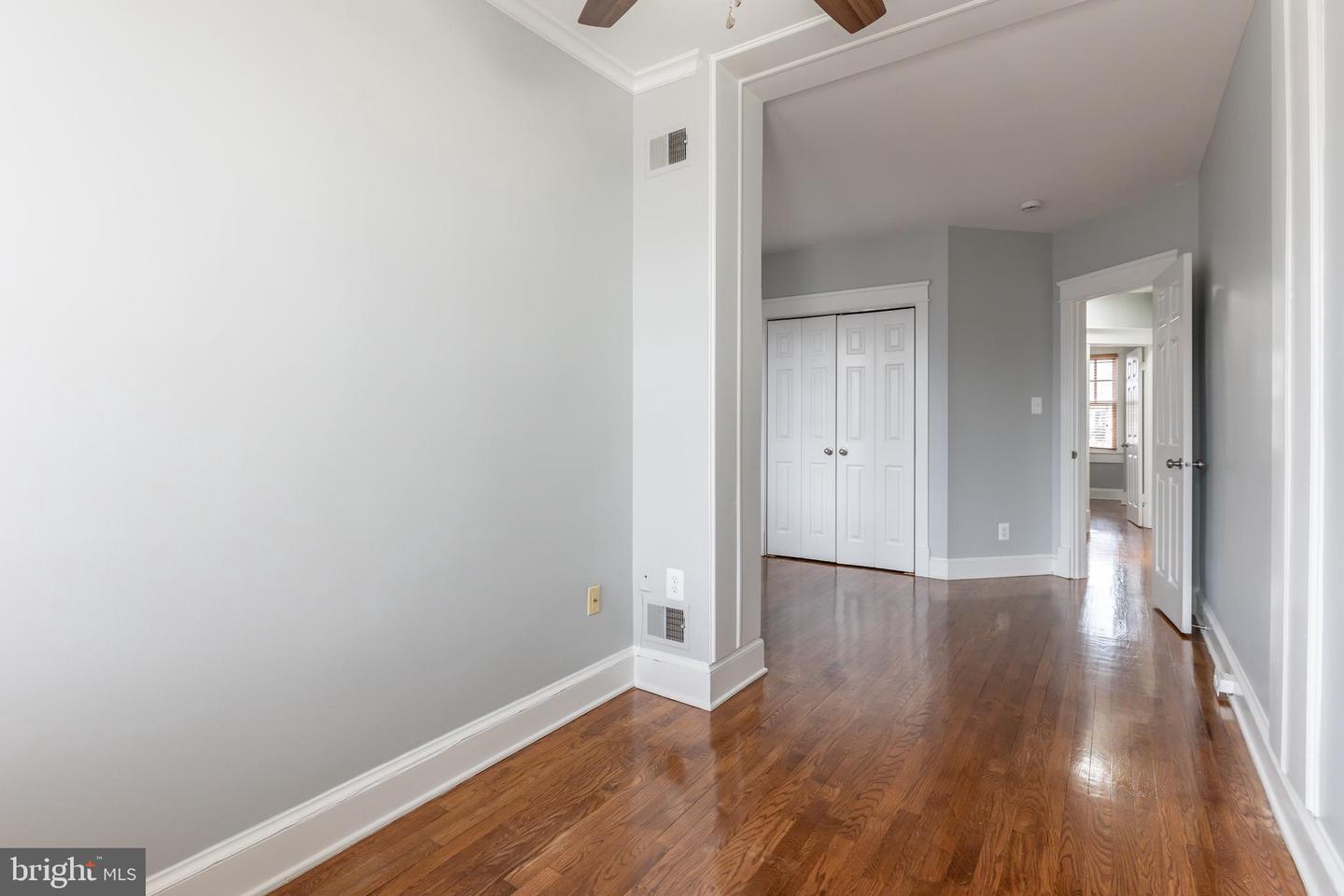 511 N COLUMBUS ST, ALEXANDRIA, Virginia 22314, 2 Bedrooms Bedrooms, ,1 BathroomBathrooms,Residential,For sale,511 N COLUMBUS ST,VAAX2053472 MLS # VAAX2053472