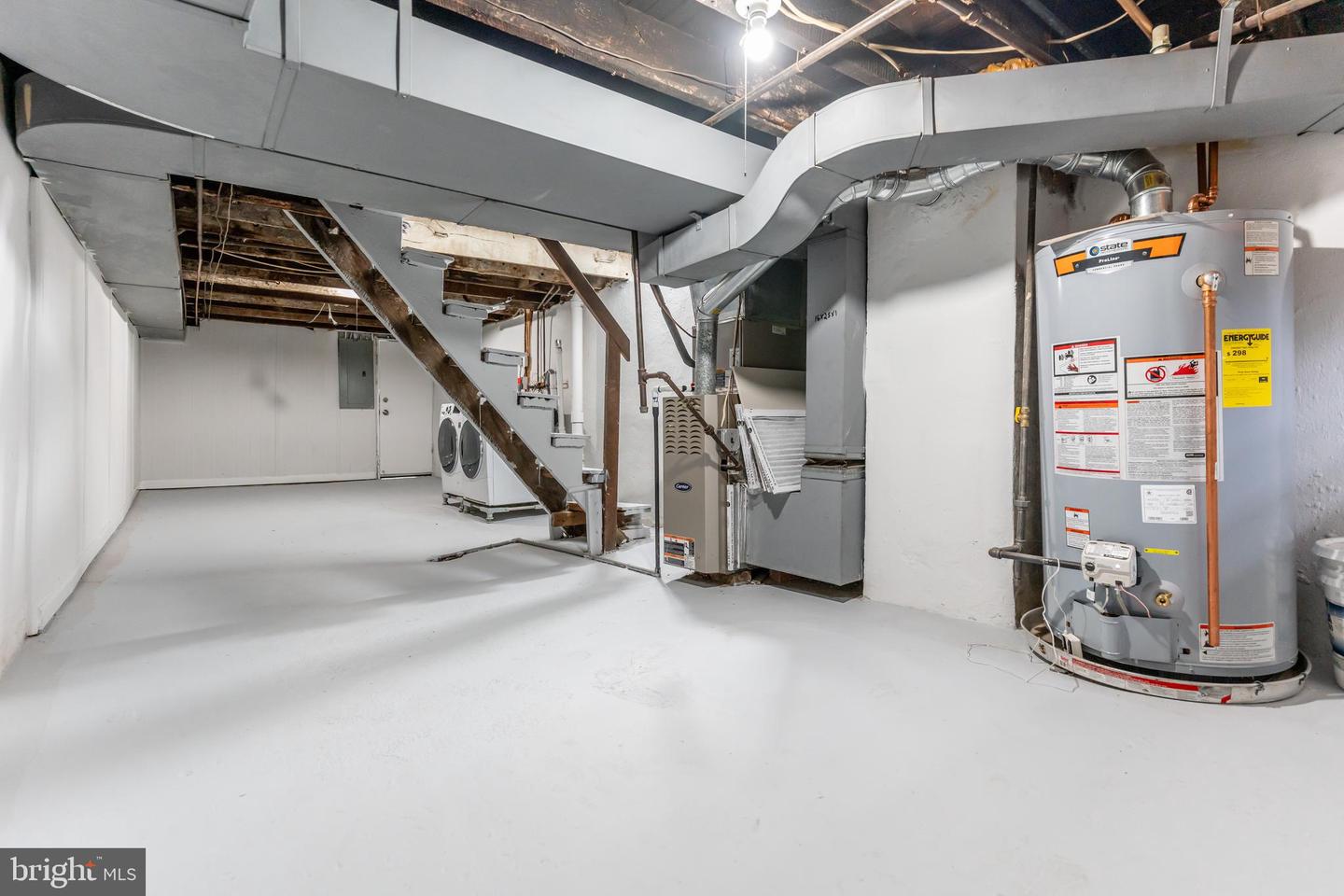 511 N COLUMBUS ST, ALEXANDRIA, Virginia 22314, 2 Bedrooms Bedrooms, ,1 BathroomBathrooms,Residential,For sale,511 N COLUMBUS ST,VAAX2053472 MLS # VAAX2053472