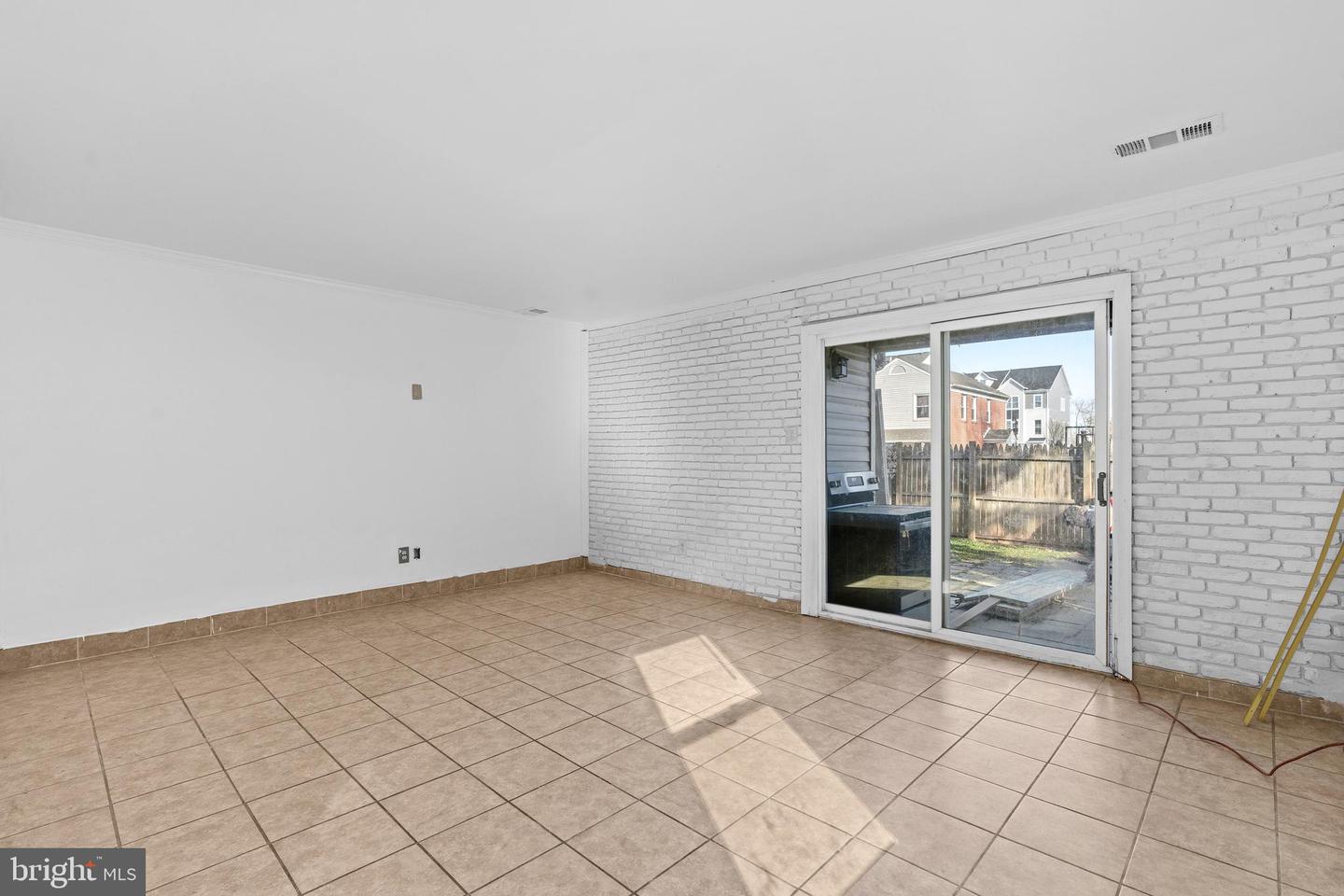 9715 PICKETT LN, MANASSAS, Virginia 20110, 3 Bedrooms Bedrooms, ,2 BathroomsBathrooms,Residential,For sale,9715 PICKETT LN,VAMN2010008 MLS # VAMN2010008