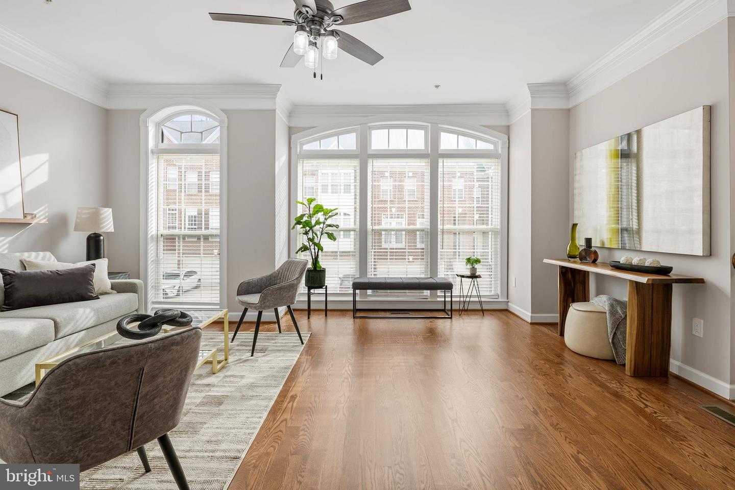 4638 ASPEN HILL CT, ANNANDALE, Virginia 22003, 5 Bedrooms Bedrooms, ,4 BathroomsBathrooms,Residential,For sale,4638 ASPEN HILL CT,VAFX2287364 MLS # VAFX2287364 4638 ASPEN HILL CT, ANNANDALE, Virginia 22003, 5 Bedrooms Bedrooms, ,4 BathroomsBathrooms,Residential,For sale,4638 ASPEN HILL CT,VAFX2287364 MLS # VAFX2287364