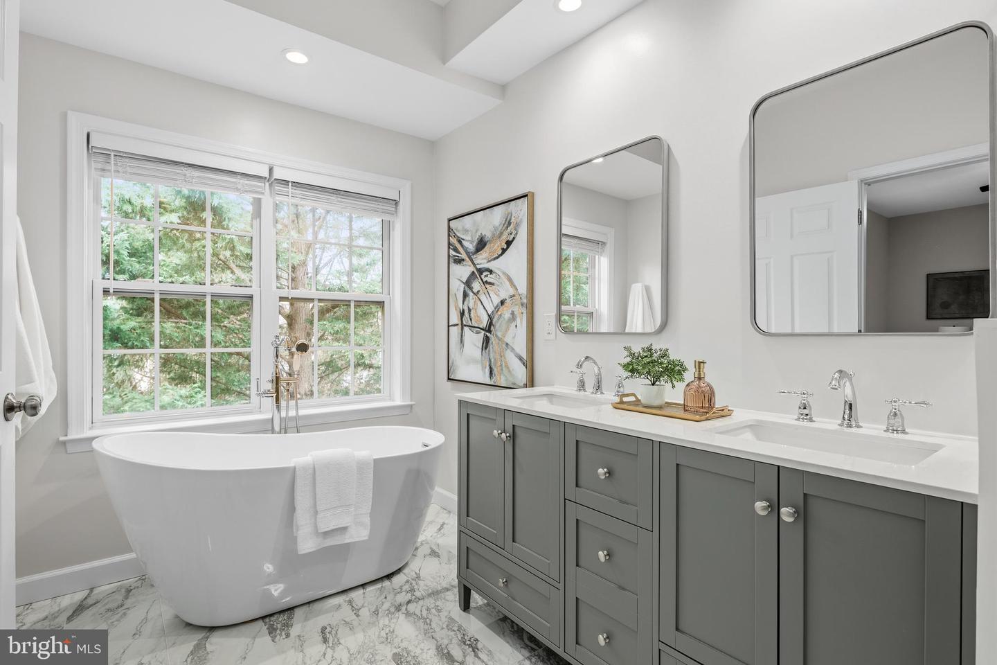 4638 ASPEN HILL CT, ANNANDALE, Virginia 22003, 5 Bedrooms Bedrooms, ,4 BathroomsBathrooms,Residential,For sale,4638 ASPEN HILL CT,VAFX2287364 MLS # VAFX2287364 4638 ASPEN HILL CT, ANNANDALE, Virginia 22003, 5 Bedrooms Bedrooms, ,4 BathroomsBathrooms,Residential,For sale,4638 ASPEN HILL CT,VAFX2287364 MLS # VAFX2287364