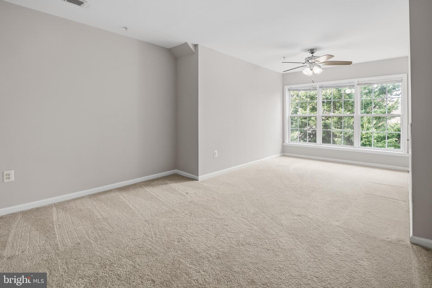 4638 ASPEN HILL CT, ANNANDALE, Virginia 22003, 5 Bedrooms Bedrooms, ,4 BathroomsBathrooms,Residential,For sale,4638 ASPEN HILL CT,VAFX2287364 MLS # VAFX2287364 4638 ASPEN HILL CT, ANNANDALE, Virginia 22003, 5 Bedrooms Bedrooms, ,4 BathroomsBathrooms,Residential,For sale,4638 ASPEN HILL CT,VAFX2287364 MLS # VAFX2287364