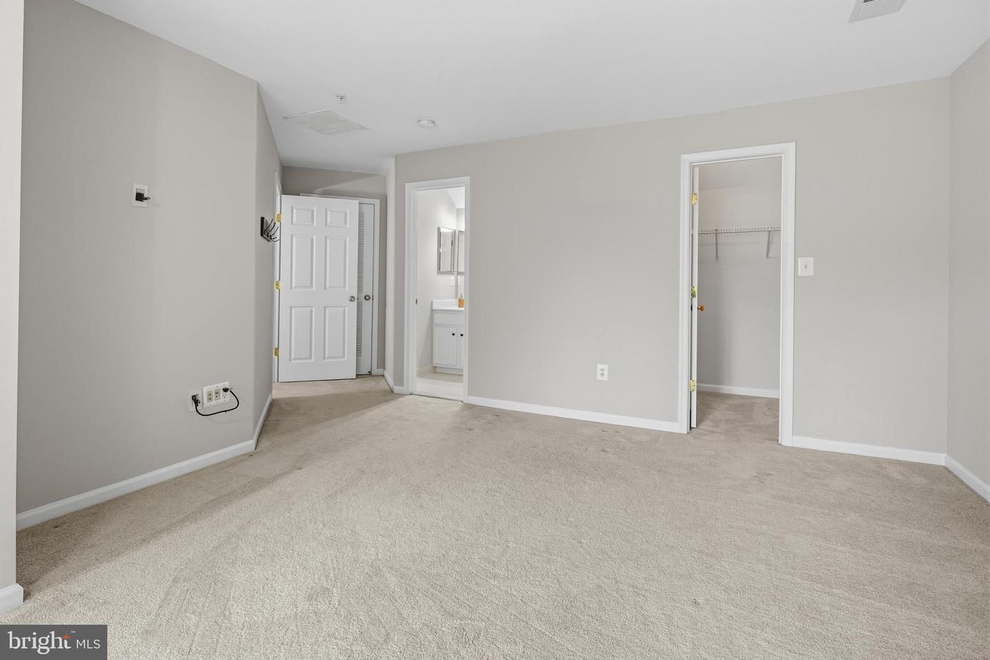 4638 ASPEN HILL CT, ANNANDALE, Virginia 22003, 5 Bedrooms Bedrooms, ,4 BathroomsBathrooms,Residential,For sale,4638 ASPEN HILL CT,VAFX2287364 MLS # VAFX2287364 4638 ASPEN HILL CT, ANNANDALE, Virginia 22003, 5 Bedrooms Bedrooms, ,4 BathroomsBathrooms,Residential,For sale,4638 ASPEN HILL CT,VAFX2287364 MLS # VAFX2287364