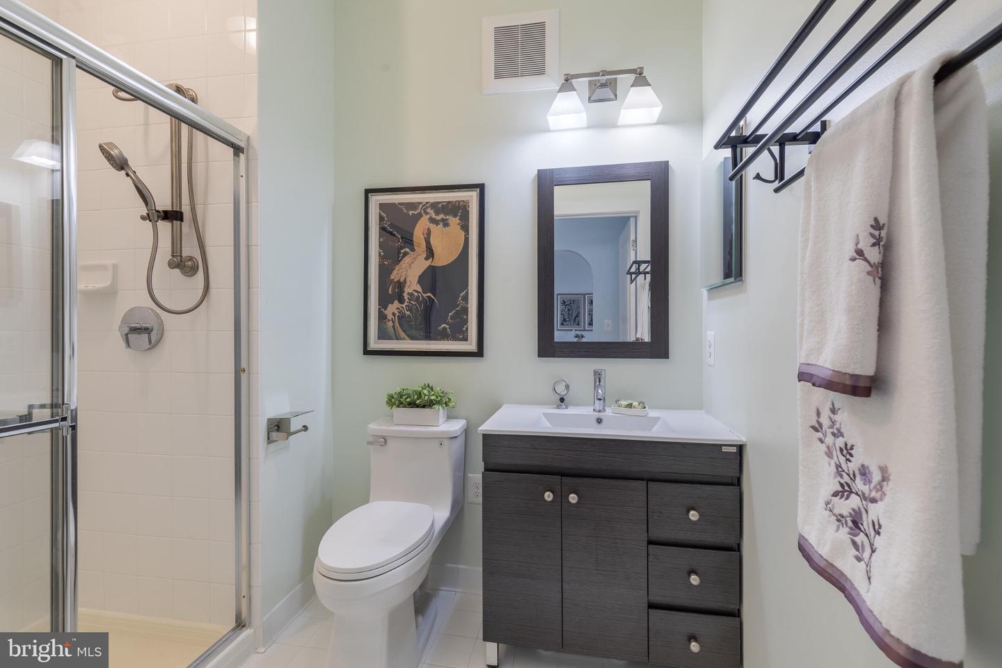 ARLINGTON, Virginia 22213, 2 Bedrooms Bedrooms, 7 Rooms Rooms,2 BathroomsBathrooms,Residential,For sale,VAAR2068090 MLS # VAAR2068090 ARLINGTON, Virginia 22213, 2 Bedrooms Bedrooms, 7 Rooms Rooms,2 BathroomsBathrooms,Residential,For sale,VAAR2068090 MLS # VAAR2068090