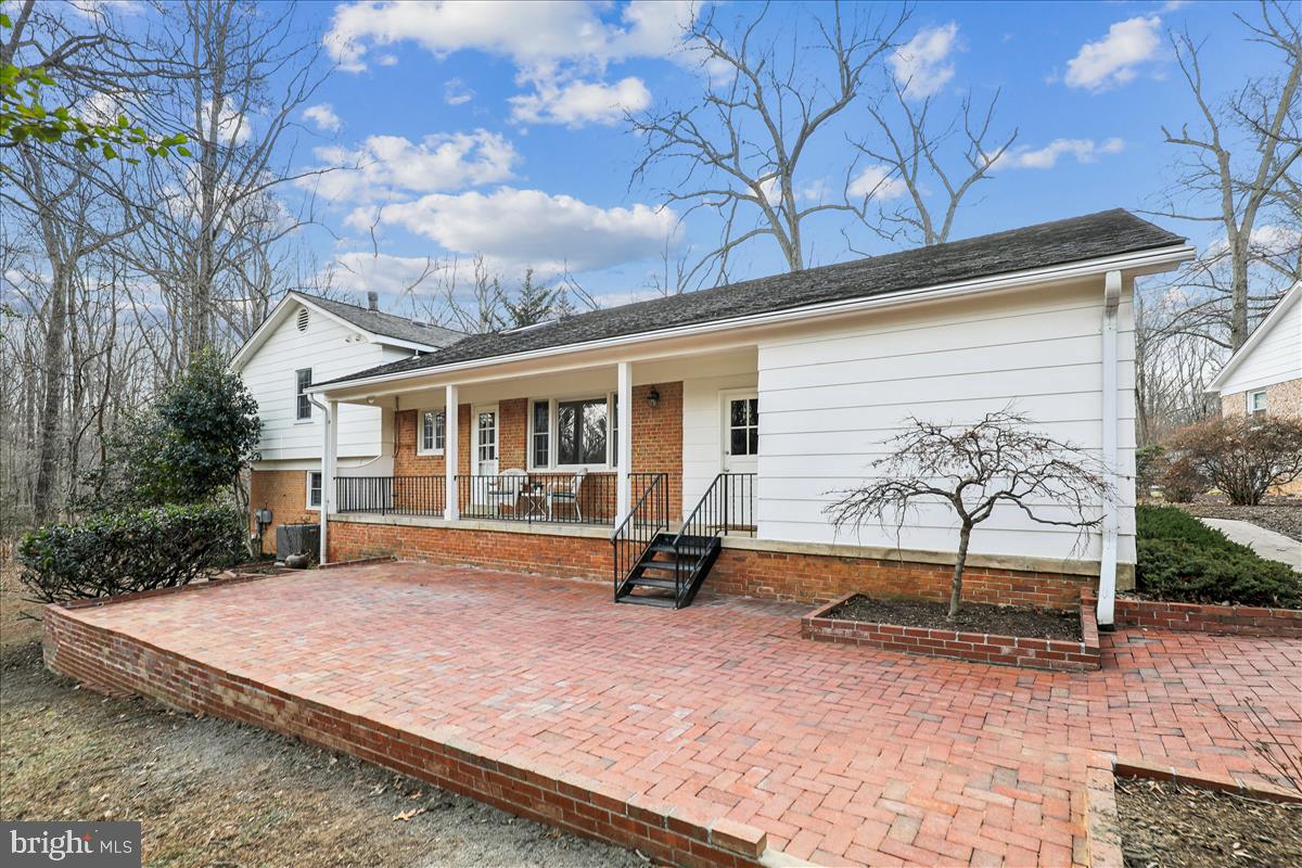 12145 STIRRUP RD, RESTON, Virginia 20191, 4 Bedrooms Bedrooms, ,3 BathroomsBathrooms,Residential,For sale,12145 STIRRUP RD,VAFX2287374 MLS # VAFX2287374