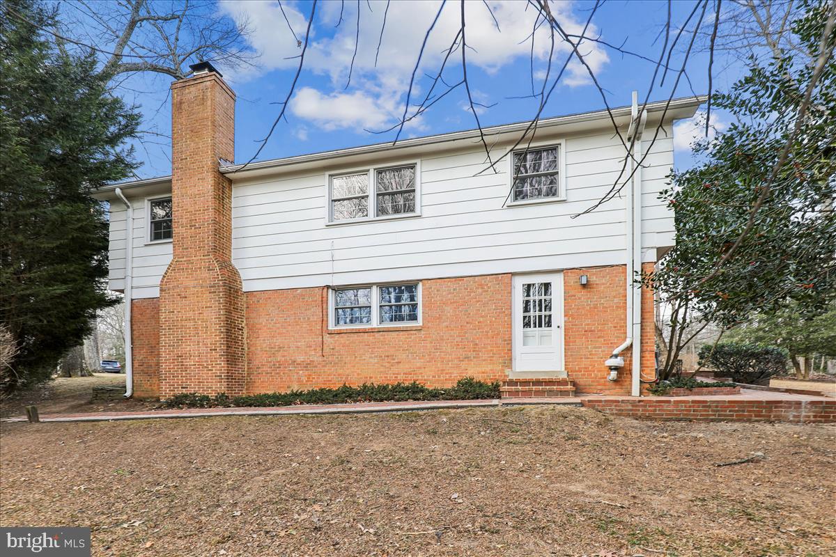 12145 STIRRUP RD, RESTON, Virginia 20191, 4 Bedrooms Bedrooms, ,3 BathroomsBathrooms,Residential,For sale,12145 STIRRUP RD,VAFX2287374 MLS # VAFX2287374