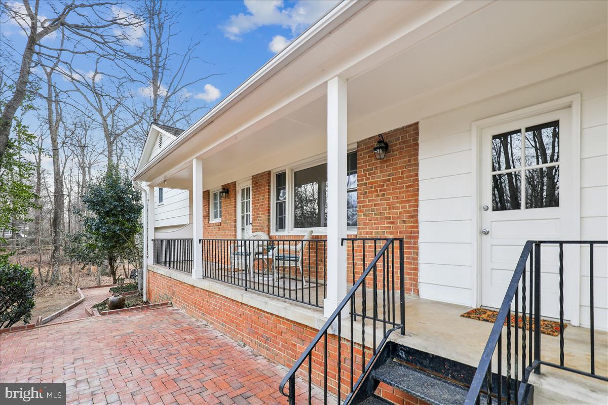 12145 STIRRUP RD, RESTON, Virginia 20191, 4 Bedrooms Bedrooms, ,3 BathroomsBathrooms,Residential,For sale,12145 STIRRUP RD,VAFX2287374 MLS # VAFX2287374