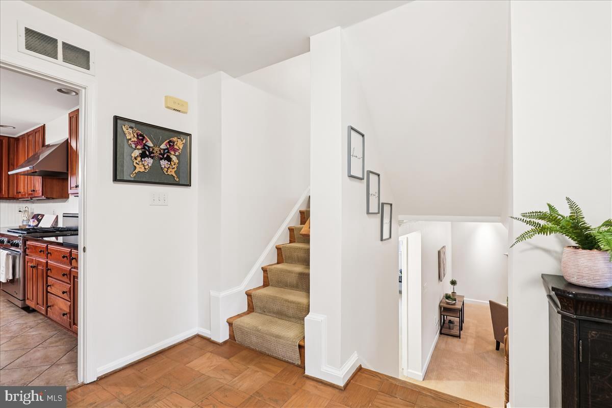 12145 STIRRUP RD, RESTON, Virginia 20191, 4 Bedrooms Bedrooms, ,3 BathroomsBathrooms,Residential,For sale,12145 STIRRUP RD,VAFX2287374 MLS # VAFX2287374