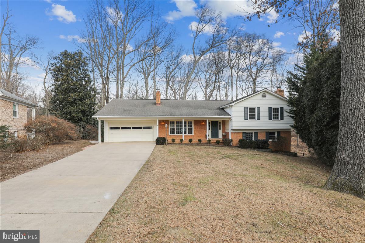 12145 STIRRUP RD, RESTON, Virginia 20191, 4 Bedrooms Bedrooms, ,3 BathroomsBathrooms,Residential,For sale,12145 STIRRUP RD,VAFX2287374 MLS # VAFX2287374