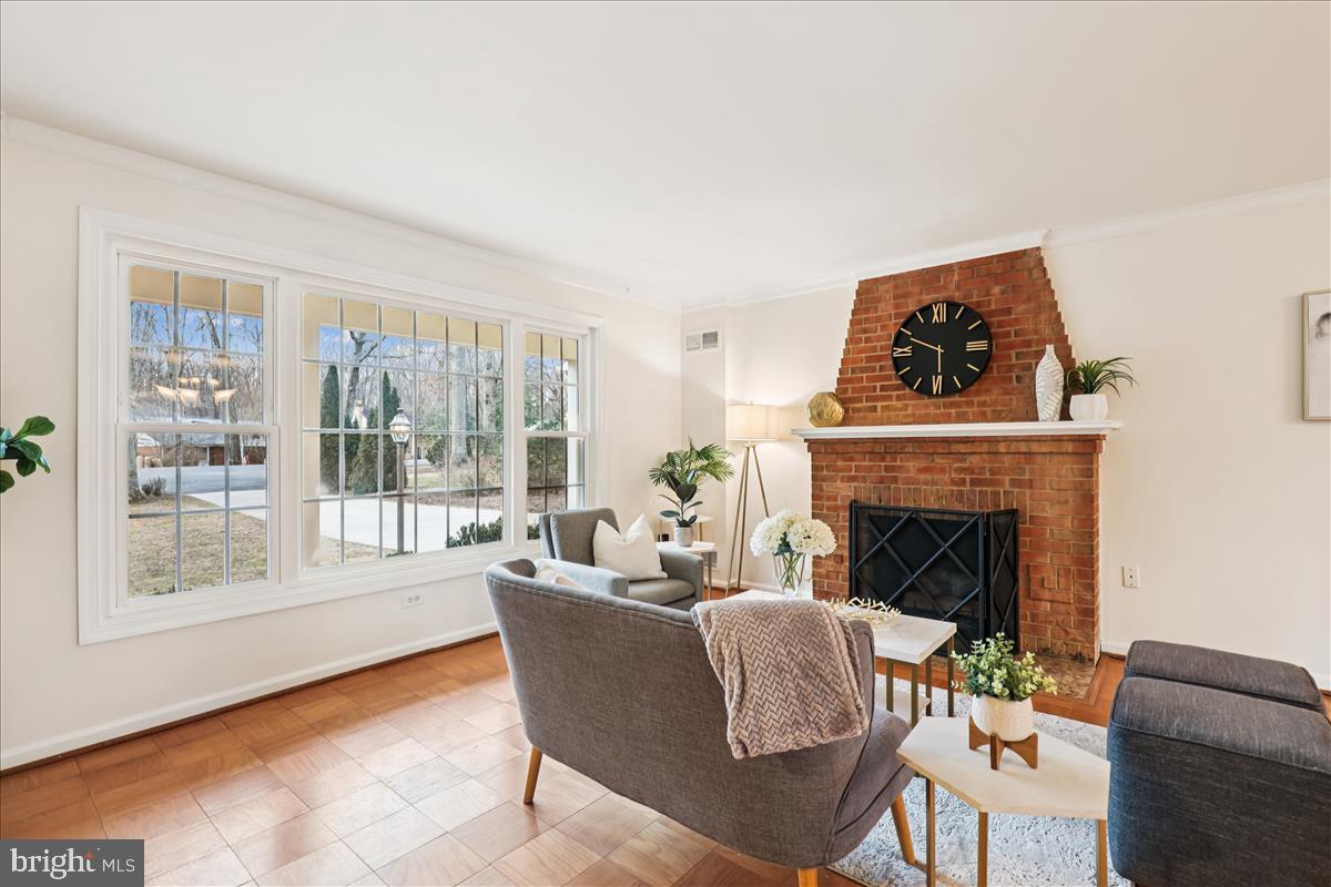 12145 STIRRUP RD, RESTON, Virginia 20191, 4 Bedrooms Bedrooms, ,3 BathroomsBathrooms,Residential,For sale,12145 STIRRUP RD,VAFX2287374 MLS # VAFX2287374