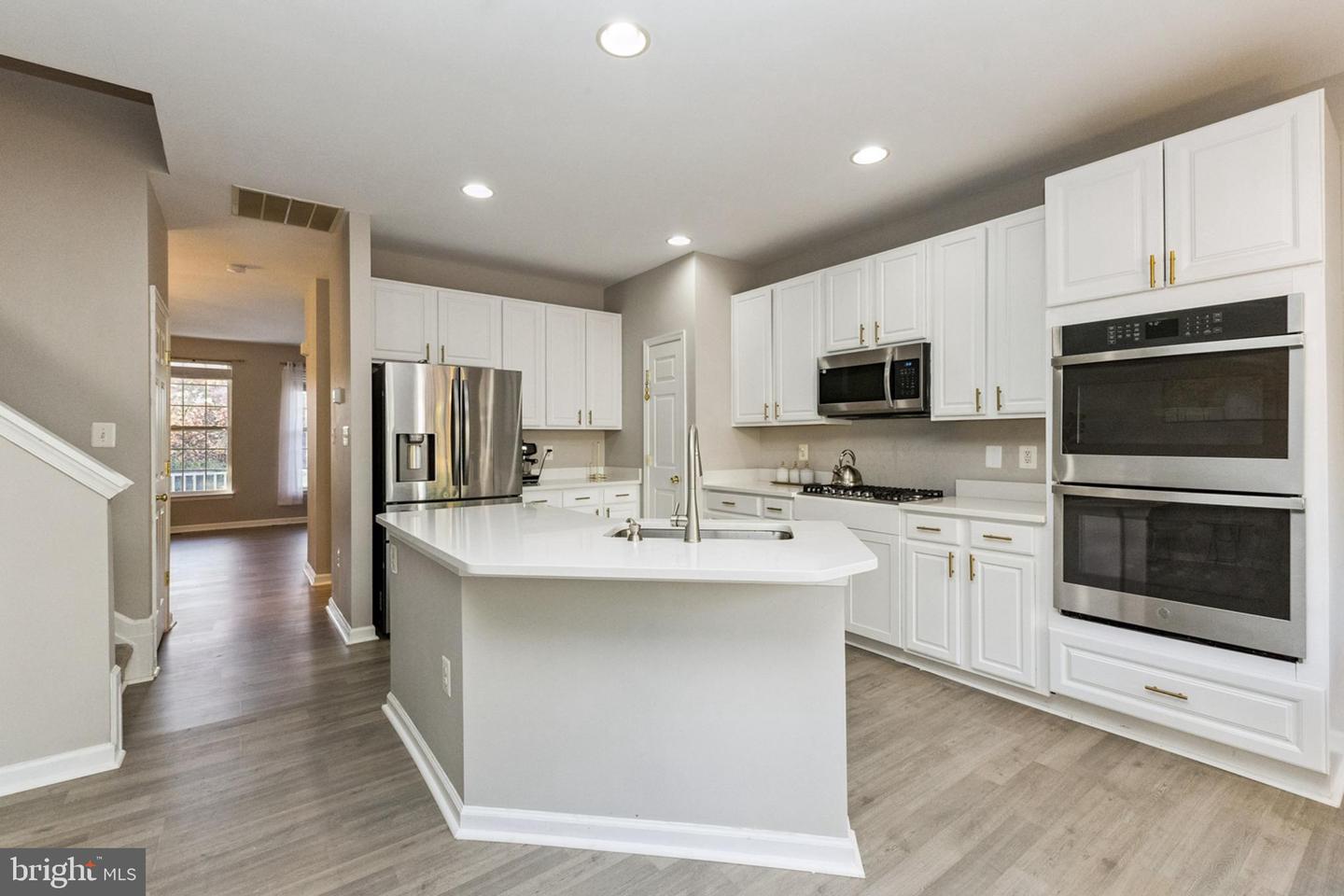 44310 SILKWORTH TER, ASHBURN, Virginia 20147, 3 Bedrooms Bedrooms, ,2 BathroomsBathrooms,Residential,For sale,44310 SILKWORTH TER,VALO2114556 MLS # VALO2114556